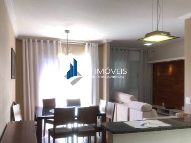 Locação em Jardim Tupanci - Barueri