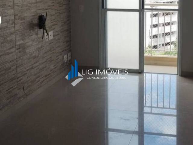 #711 - Casa para Locação em Barueri - SP