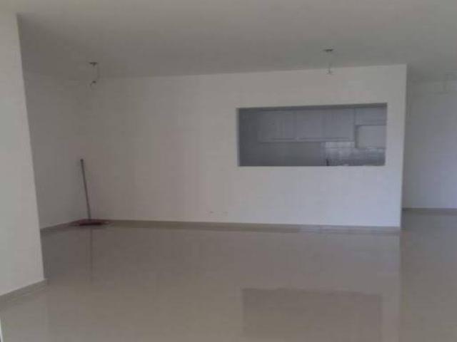 Apartamento para Venda em Santana de Parnaíba - 4